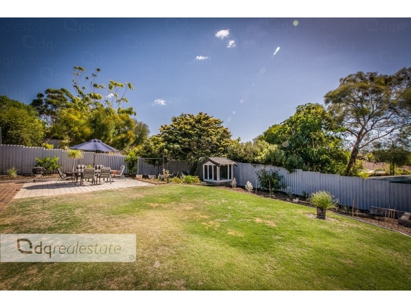 12 Radian Road, Beldon WA 6027
