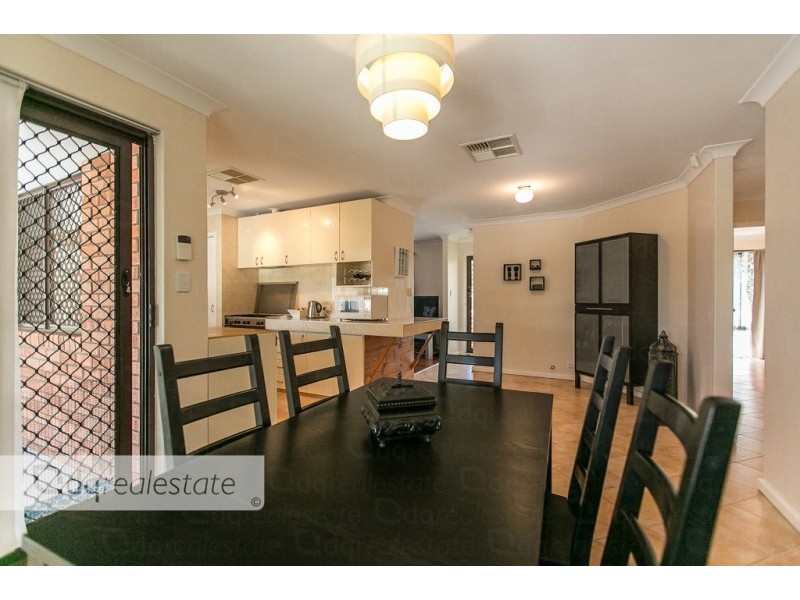 5 Elfa Court, Alexander Heights WA 6064