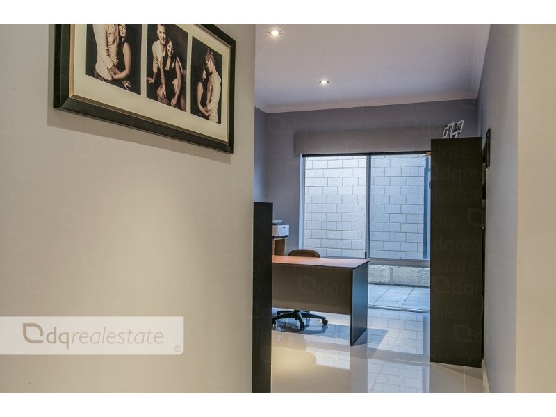 20 Sheffield Avenue, Wanneroo WA 6065