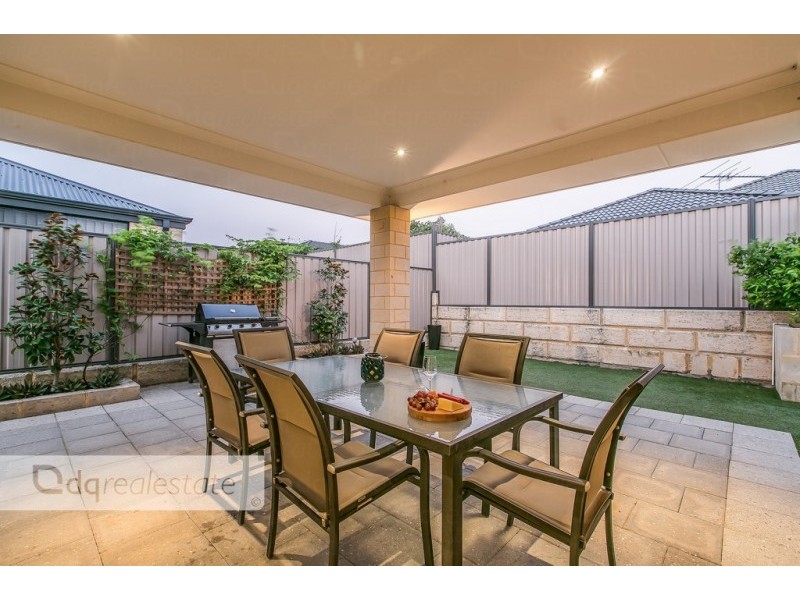 20 Sheffield Avenue, Wanneroo WA 6065