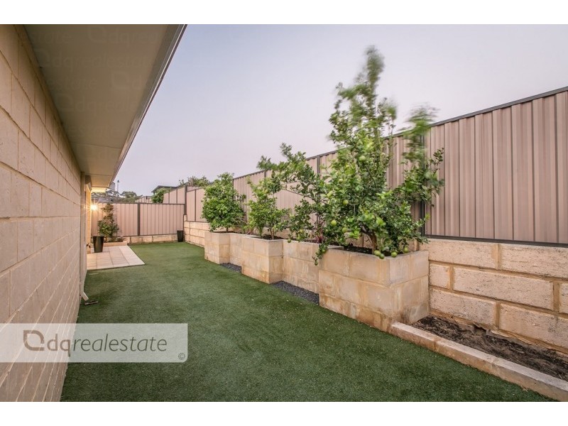 20 Sheffield Avenue, Wanneroo WA 6065