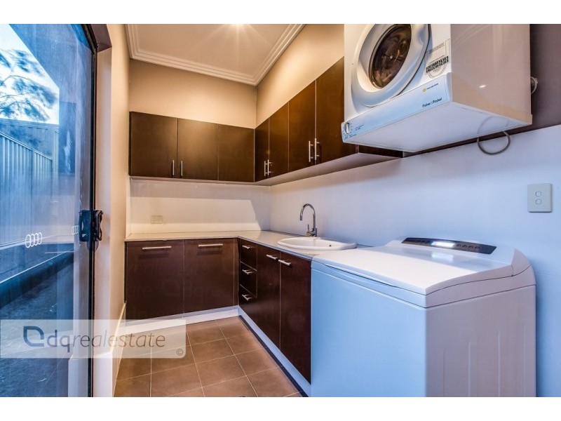 9 Beckett Circle, Darch WA 6065