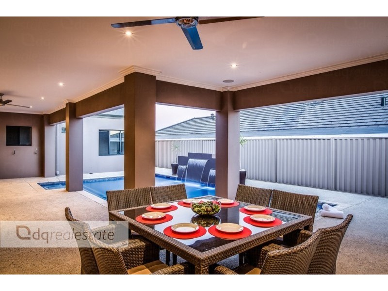 9 Beckett Circle, Darch WA 6065