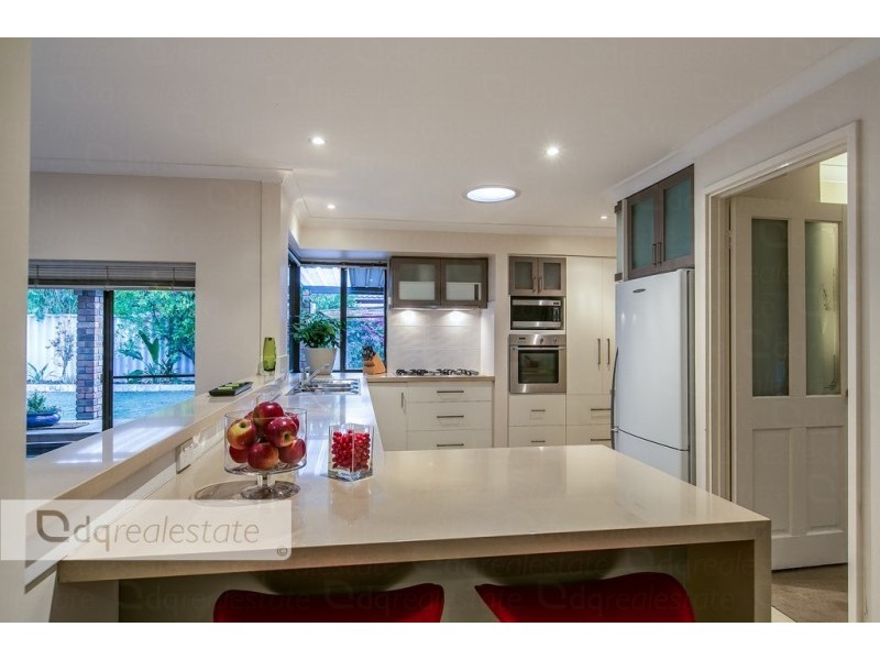 35 Comstock Way, Woodvale WA 6026