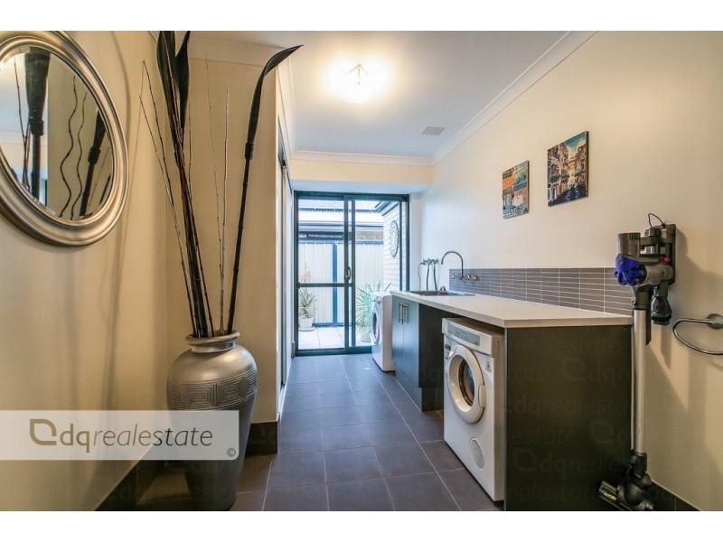 8 Malurus Turn, Tapping WA 6065