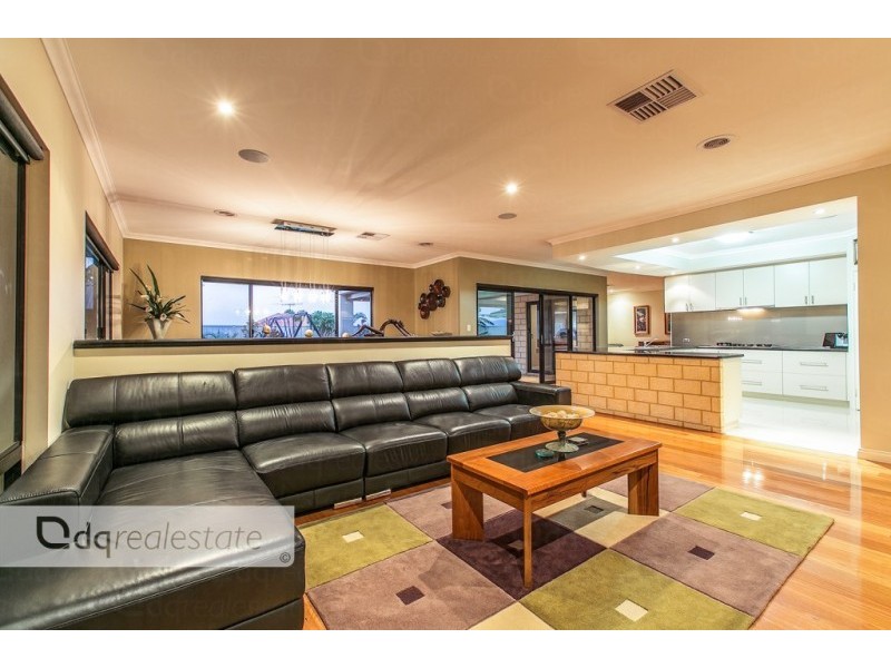 19 Bolton Way, Darch WA 6065