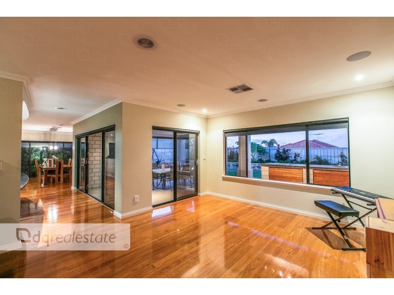 19 Bolton Way, Darch WA 6065