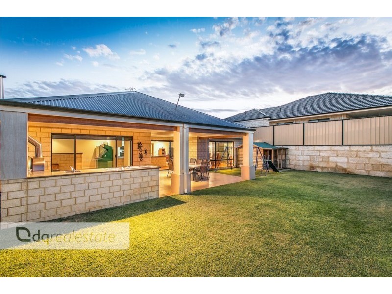 19 Bolton Way, Darch WA 6065