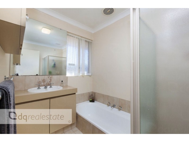 2 Fleetwood Circuit, Woodvale WA 6026