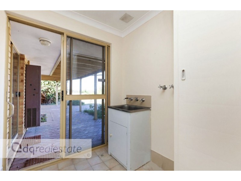 2 Fleetwood Circuit, Woodvale WA 6026