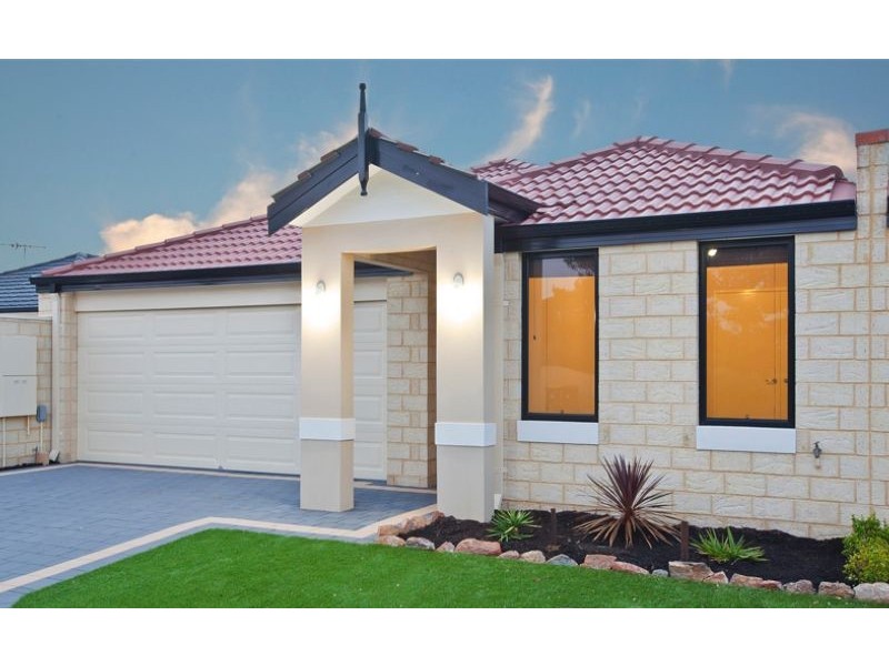 60B Moscow Retreat, Hocking WA 6065