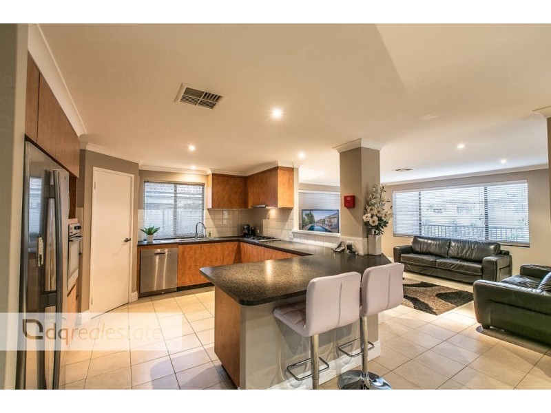 24 Sarus Rise, Gwelup WA 6018