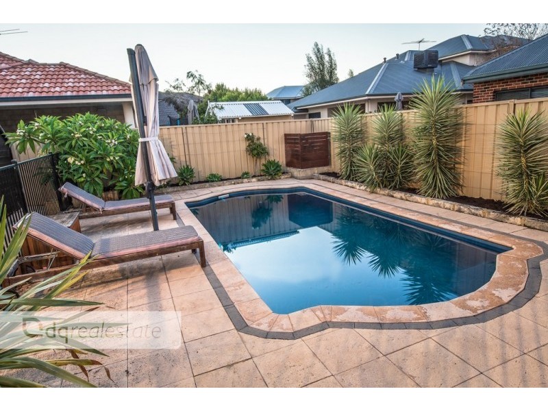 24 Sarus Rise, Gwelup WA 6018