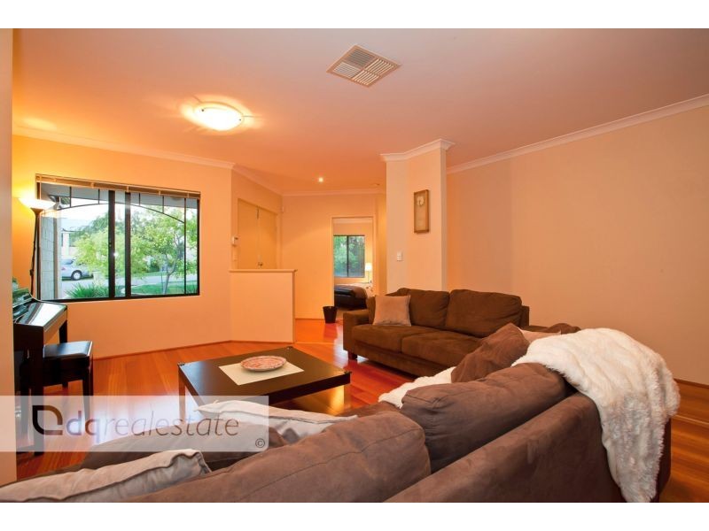 60 Backshall Place, Wanneroo WA 6065