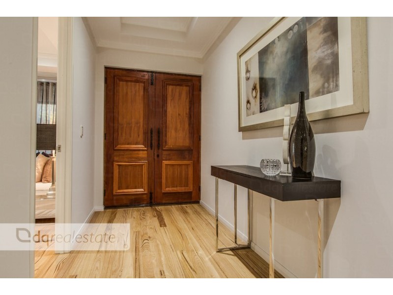 9 Westbury Lane, Madeley WA 6065