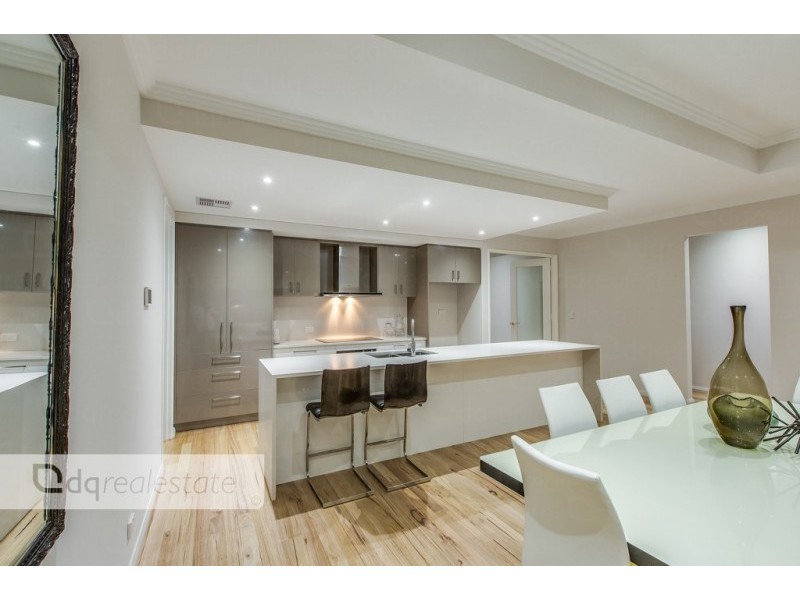 9 Westbury Lane, Madeley WA 6065