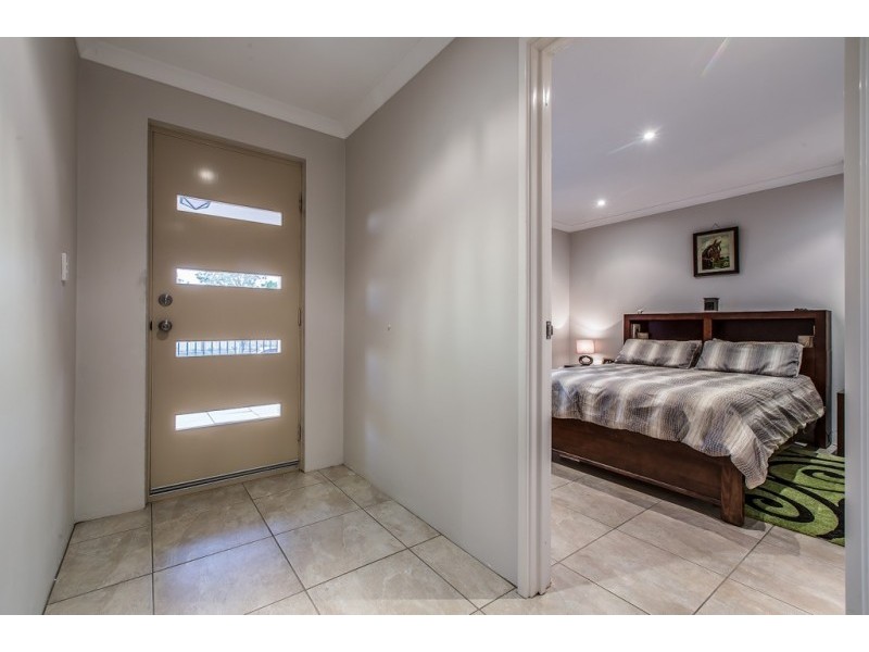 4 Atra Avenue, Tapping WA 6065