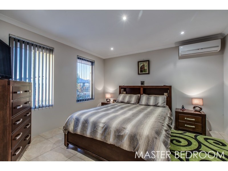 4 Atra Avenue, Tapping WA 6065