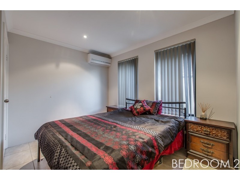 4 Atra Avenue, Tapping WA 6065