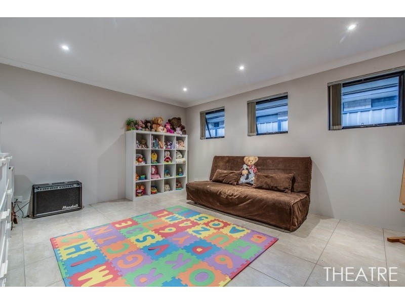 4 Atra Avenue, Tapping WA 6065