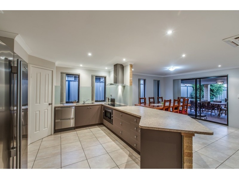 4 Atra Avenue, Tapping WA 6065