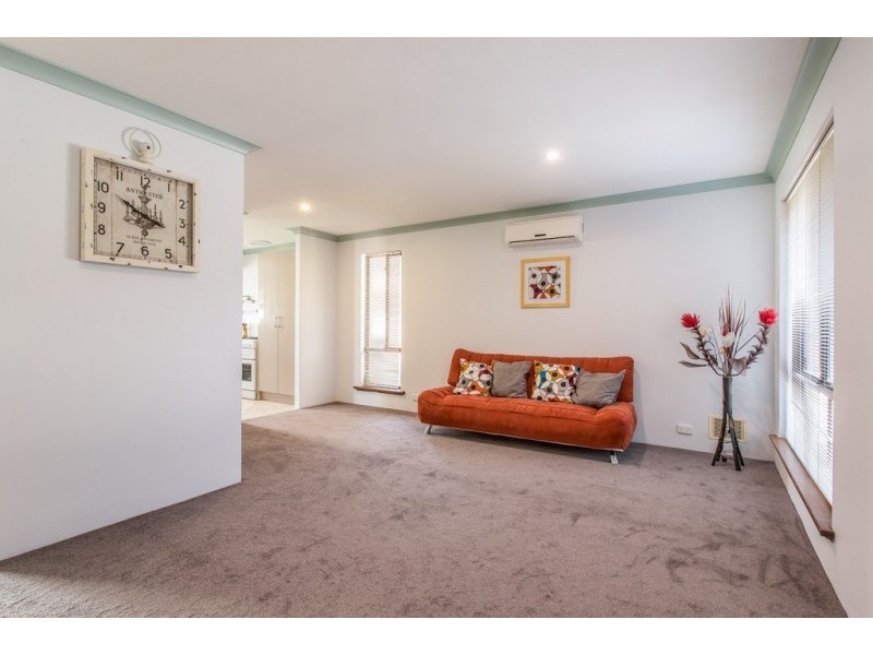 B/164 Eddystone Avenue, Craigie WA 6025