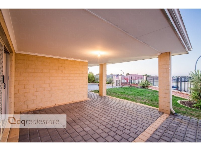 43 Tissington Drive, Darch WA 6065