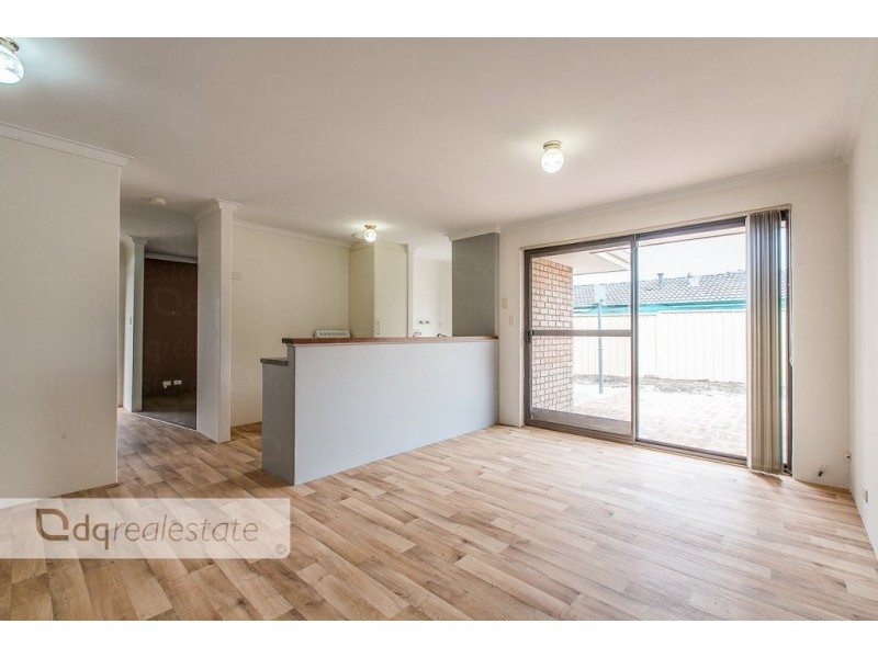 20 Berkshire Drive, Beldon WA 6027
