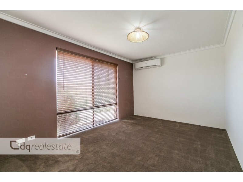 20 Berkshire Drive, Beldon WA 6027