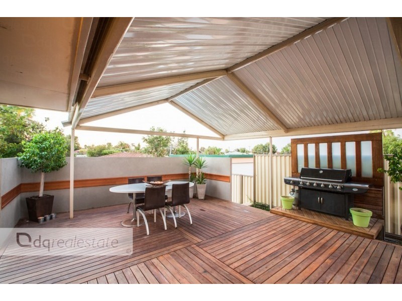 74 Littleham Loop, Quinns Rocks WA 6030