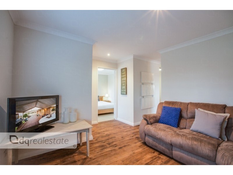 74 Littleham Loop, Quinns Rocks WA 6030