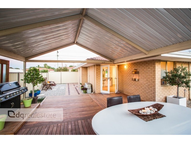 74 Littleham Loop, Quinns Rocks WA 6030