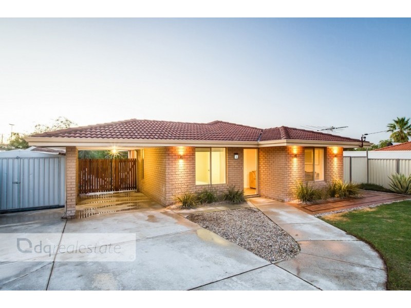 74 Littleham Loop, Quinns Rocks WA 6030