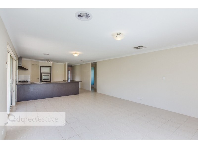 17 Jaeger Bend, Tapping WA 6065