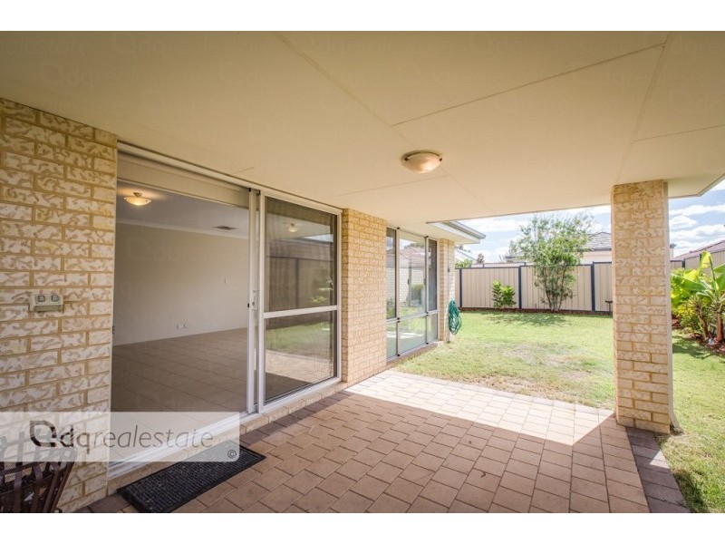 17 Jaeger Bend, Tapping WA 6065