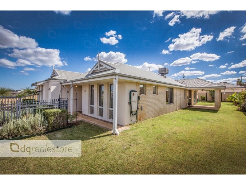 17 Jaeger Bend, Tapping WA 6065