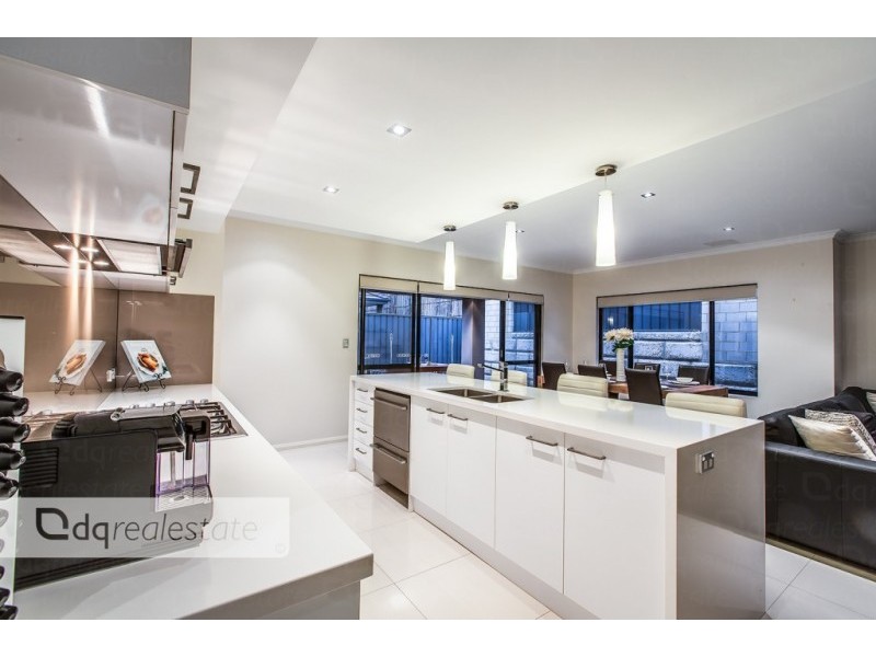 46 Hardcastle Avenue, Landsdale WA 6065