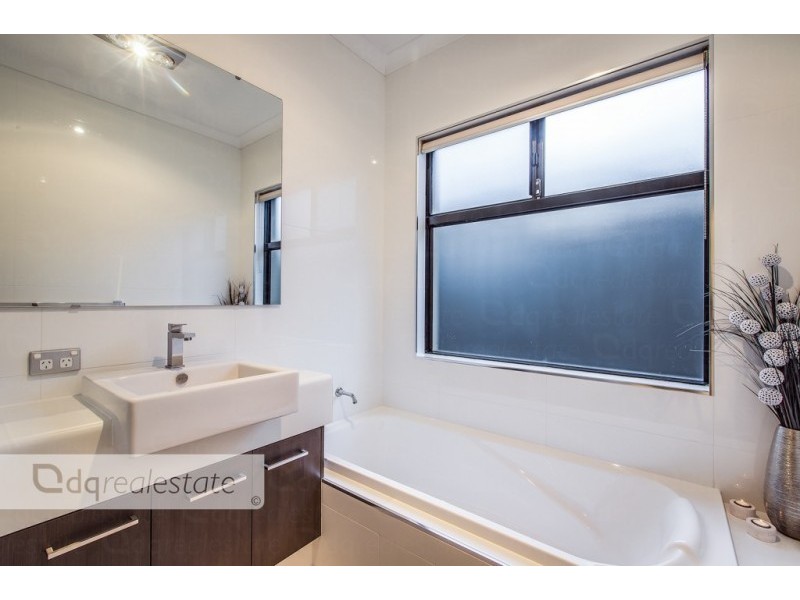 46 Hardcastle Avenue, Landsdale WA 6065