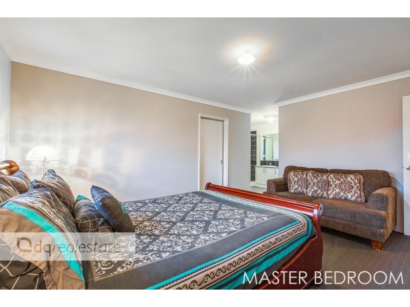 1 Gimlet Link, Carramar WA 6031