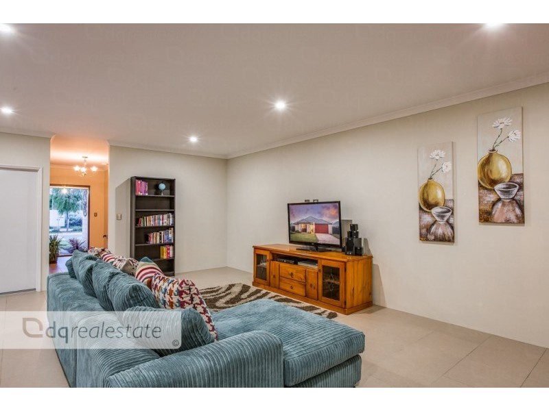 1 Gimlet Link, Carramar WA 6031