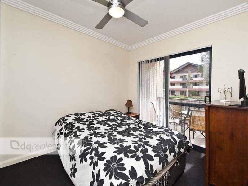 1/81 Grand Boulevard, Joondalup WA 6027