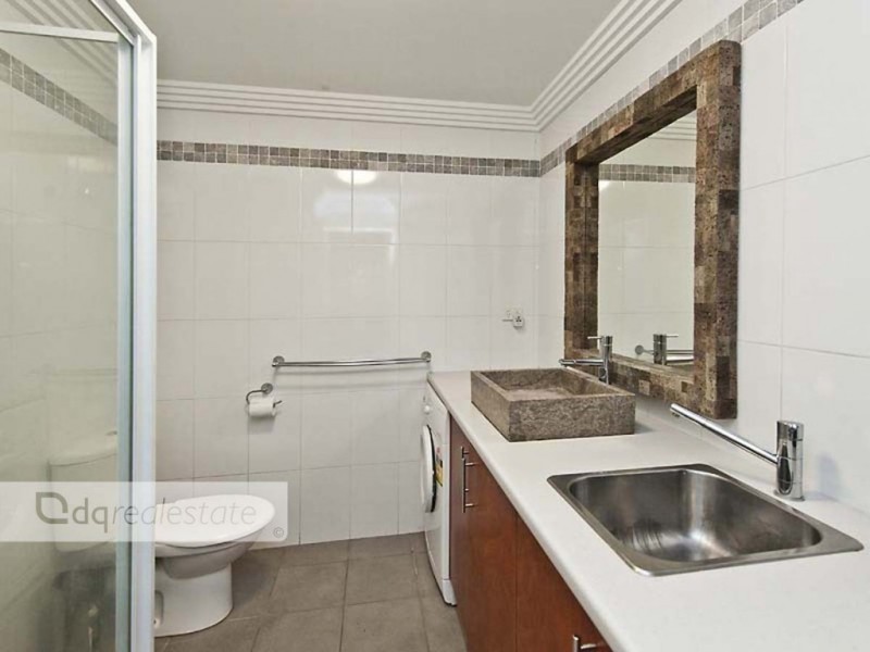 1/81 Grand Boulevard, Joondalup WA 6027