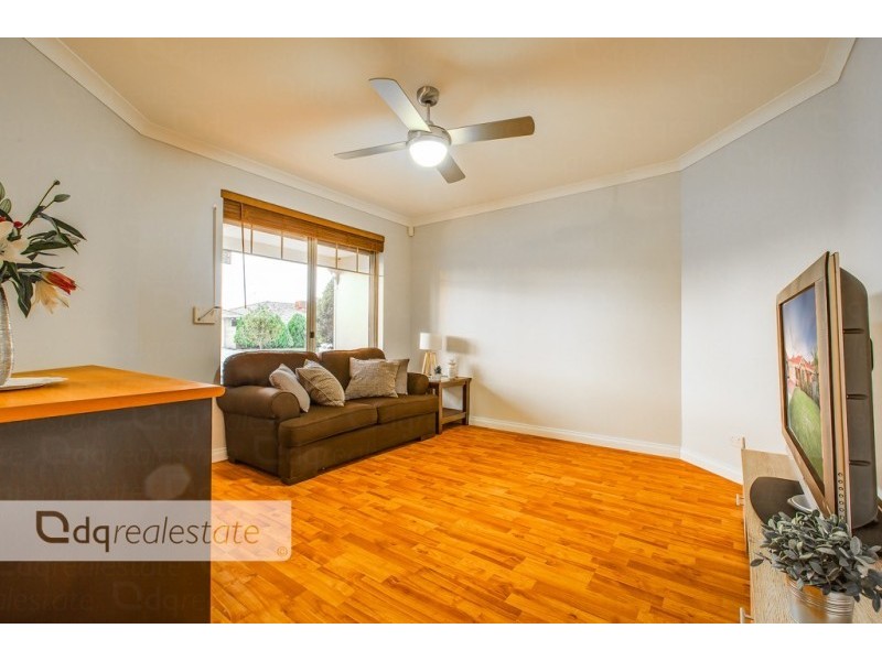 21 Allington Avenue, Ballajura WA 6066