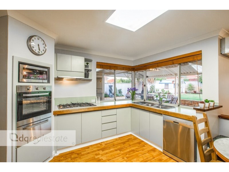 21 Allington Avenue, Ballajura WA 6066