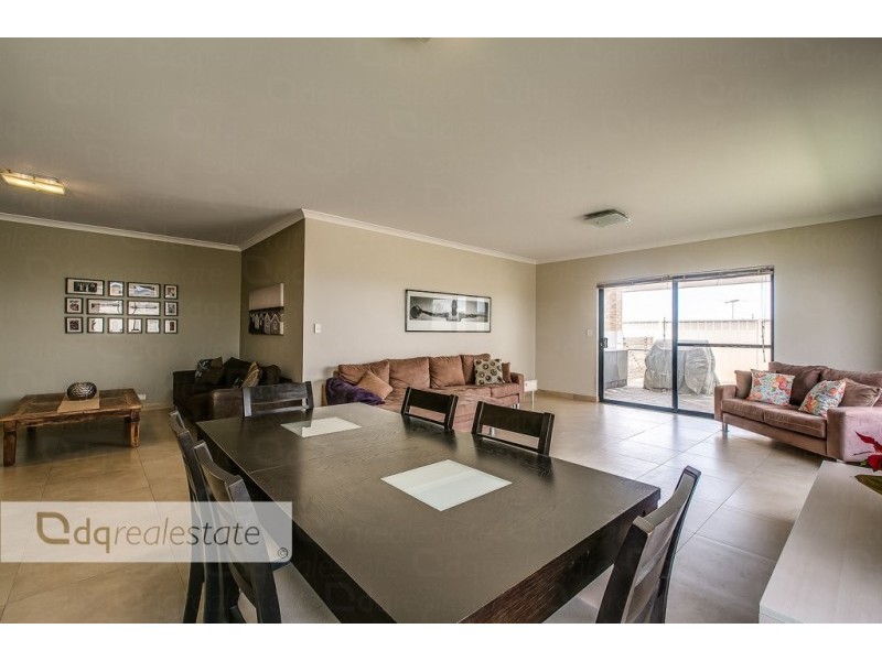 19 Narrien Loop, Hocking WA 6065