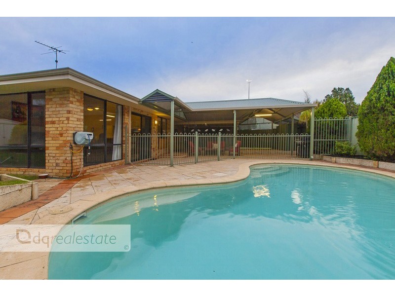 35 Rockdale Pass, Landsdale WA 6065