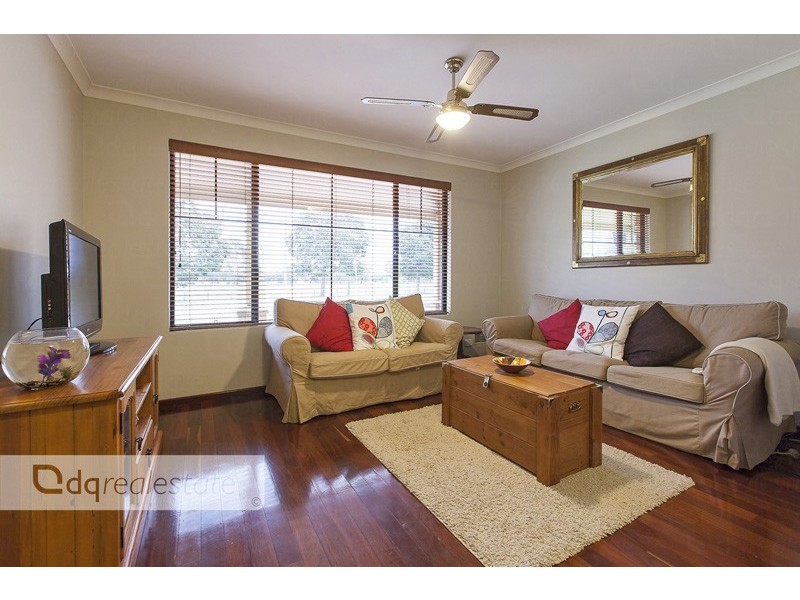 35 Rockdale Pass, Landsdale WA 6065