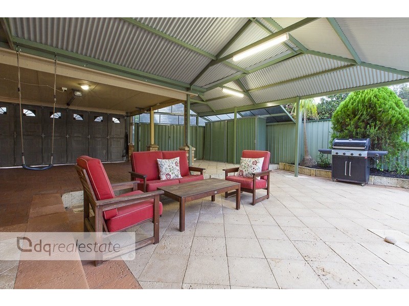 35 Rockdale Pass, Landsdale WA 6065