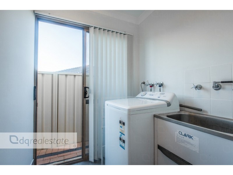 11 Hoypoy Gardens, Darch WA 6065