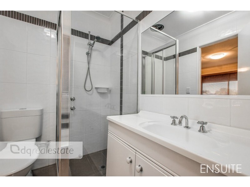 6 Pineview Place, Landsdale WA 6065